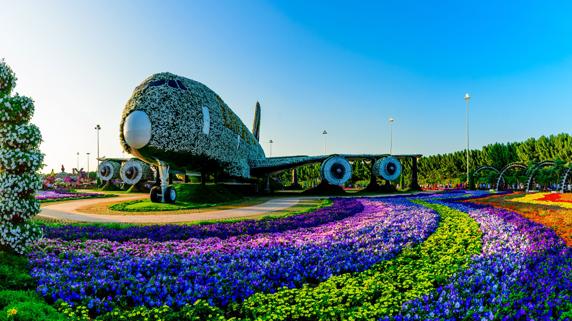 How Can One Enjoy Leisure Activities in Dubai on a Budget